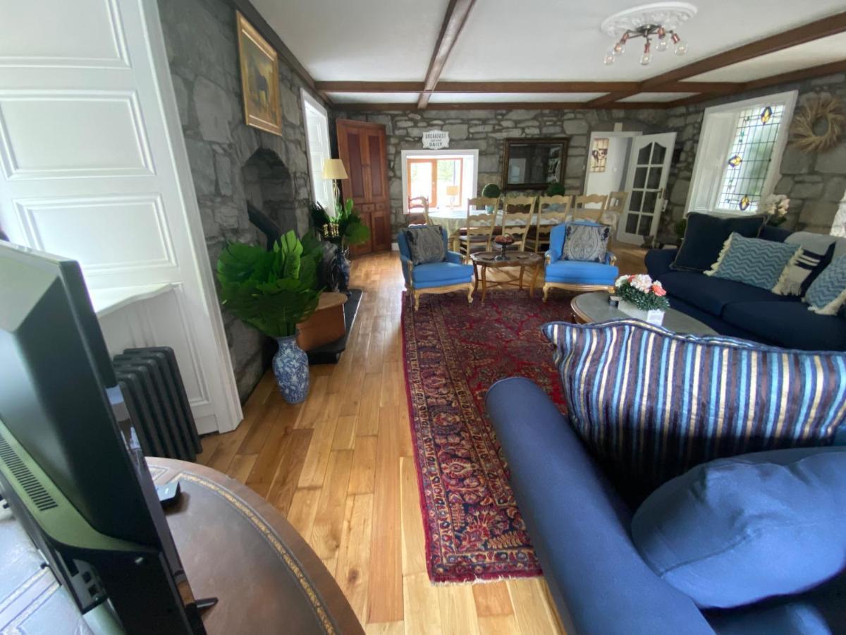 Salmon Weir Lodge 콩 외부 사진